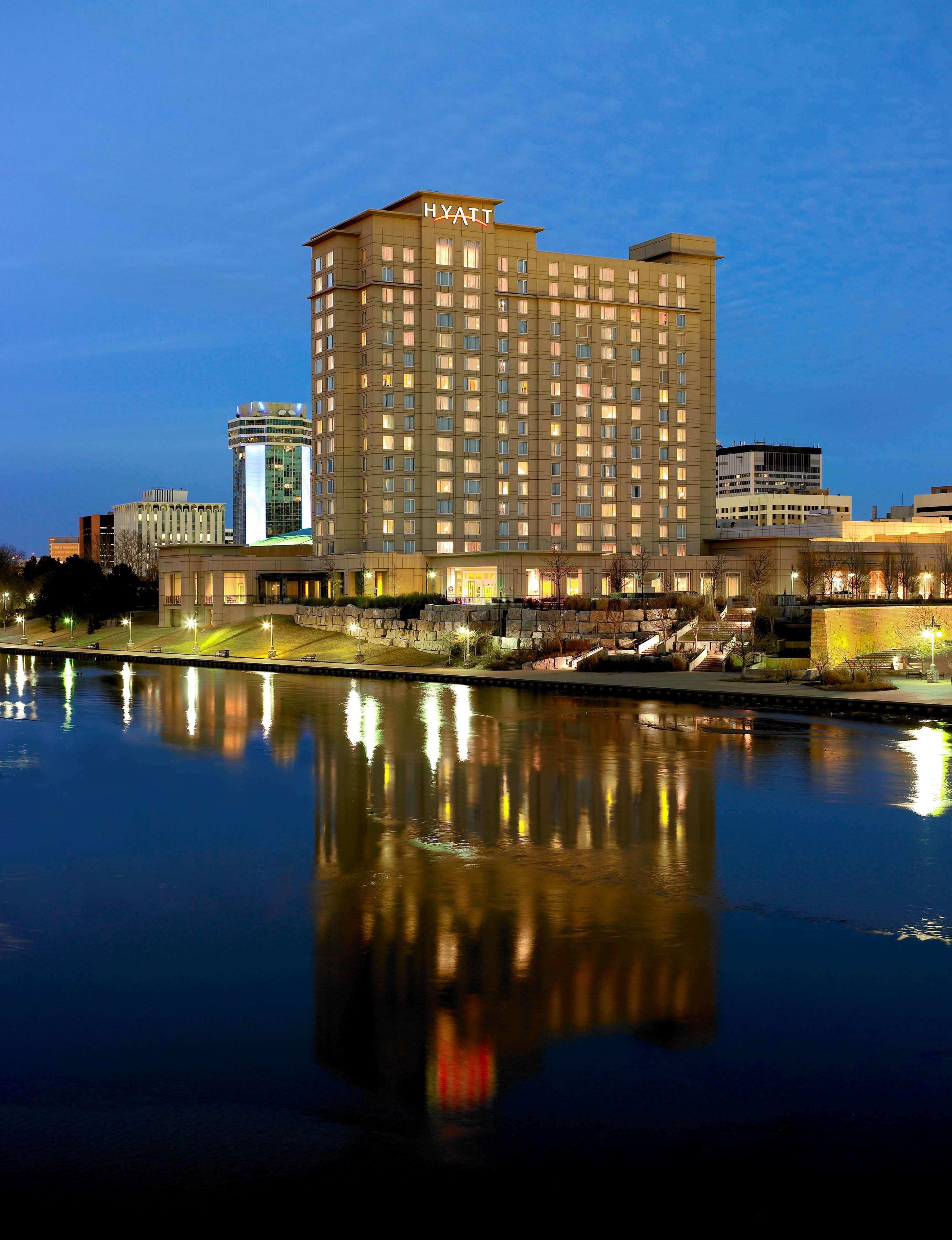 Hyatt Regency Wichita Hotel Exterior foto