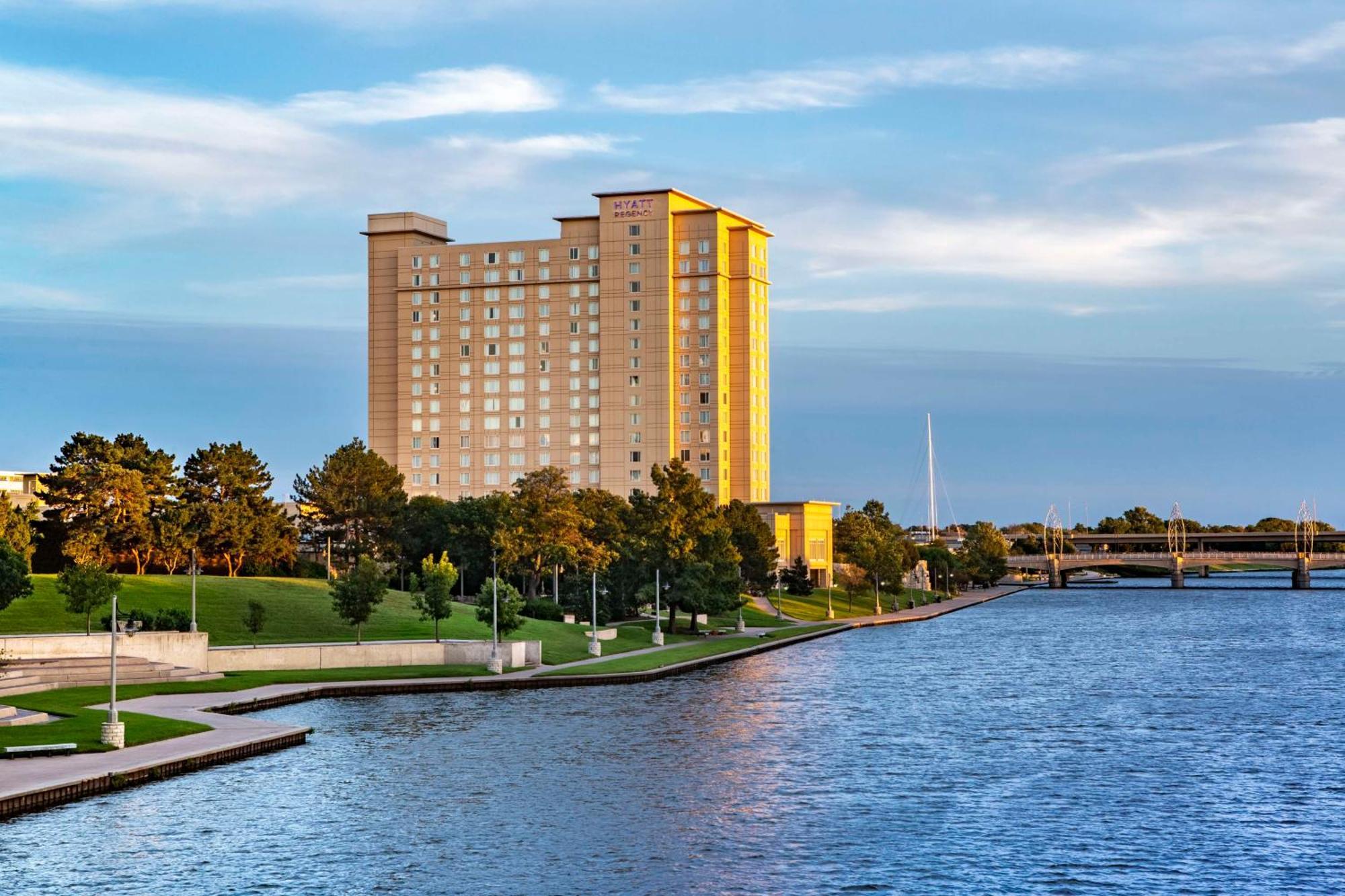 Hyatt Regency Wichita Hotel Exterior foto